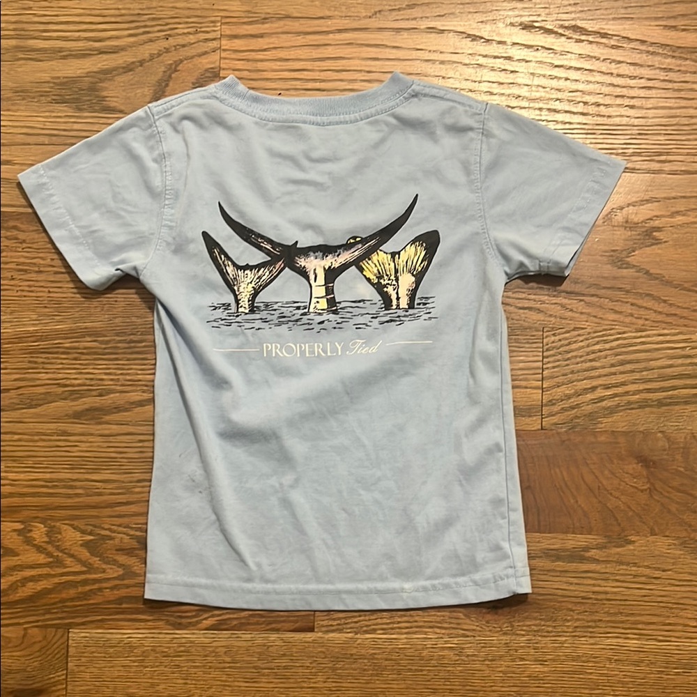 Properly Tied fish fin tshirt 3T GUC